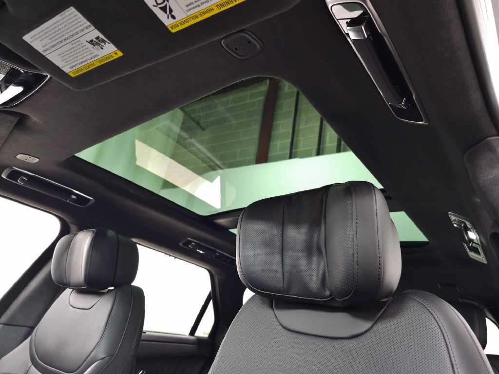 Certified 2025 Land Rover Range Rover Sport Autobiography AWD/4WD image 19