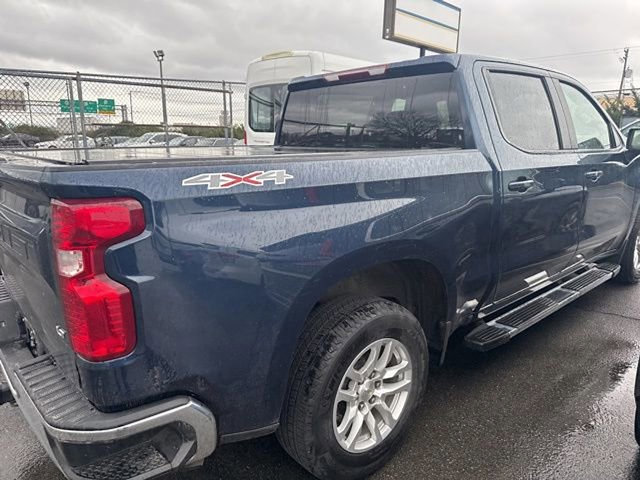 Used 2021 Chevrolet Silverado 1500 LT w/ Bed Protection Package image 8
