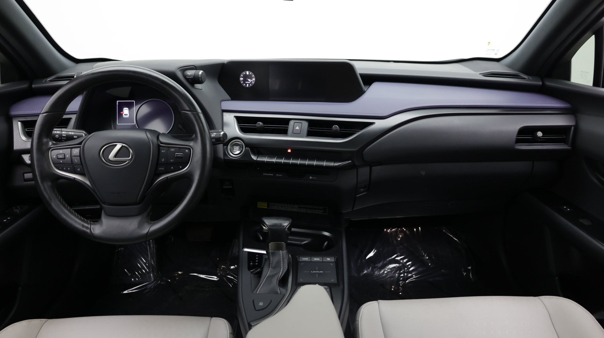 Used 2022 Lexus UX 200 w/ Accessory Package (Z1) FWD image 35