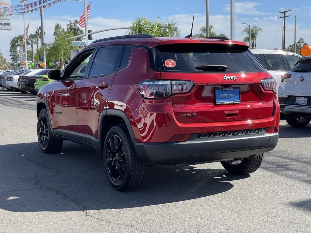 New 2026 Jeep Compass Latitude image 4