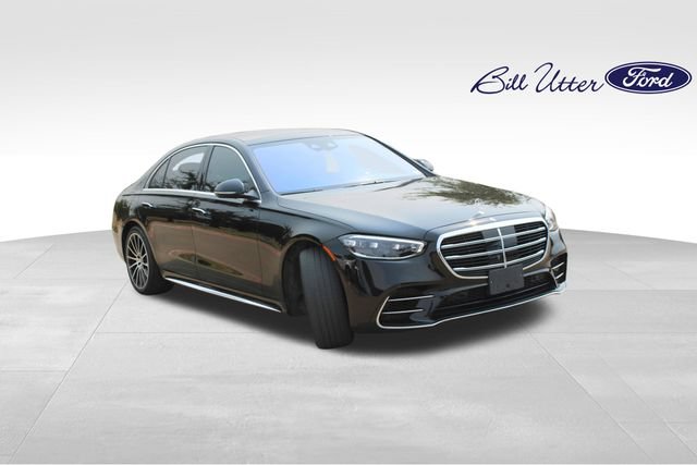 Used 2021 Mercedes-Benz S 580 4MATIC Sedan image 3