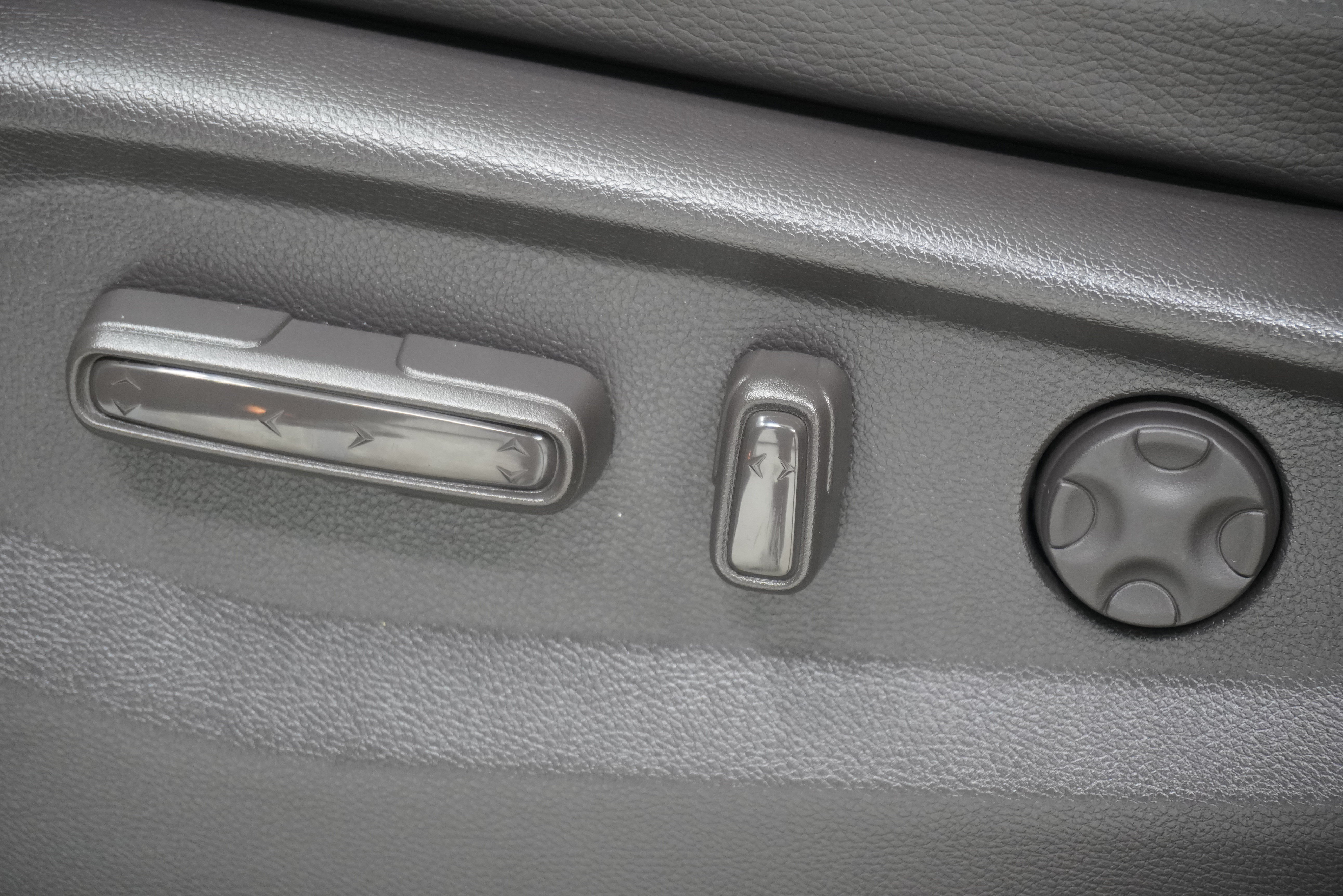 Used 2020 Honda Odyssey Elite image 19