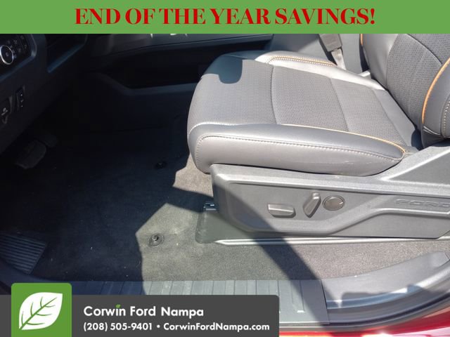 New 2025 Ford F350 Lariat w/ Lariat Ultimate Package image 15