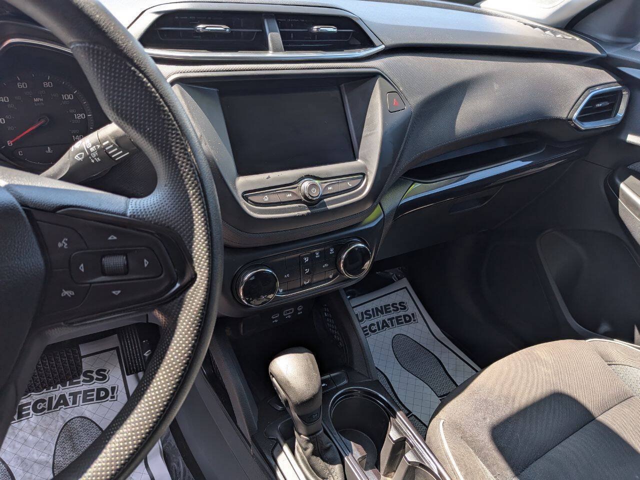 Used 2023 Chevrolet TrailBlazer LT FWD image 15