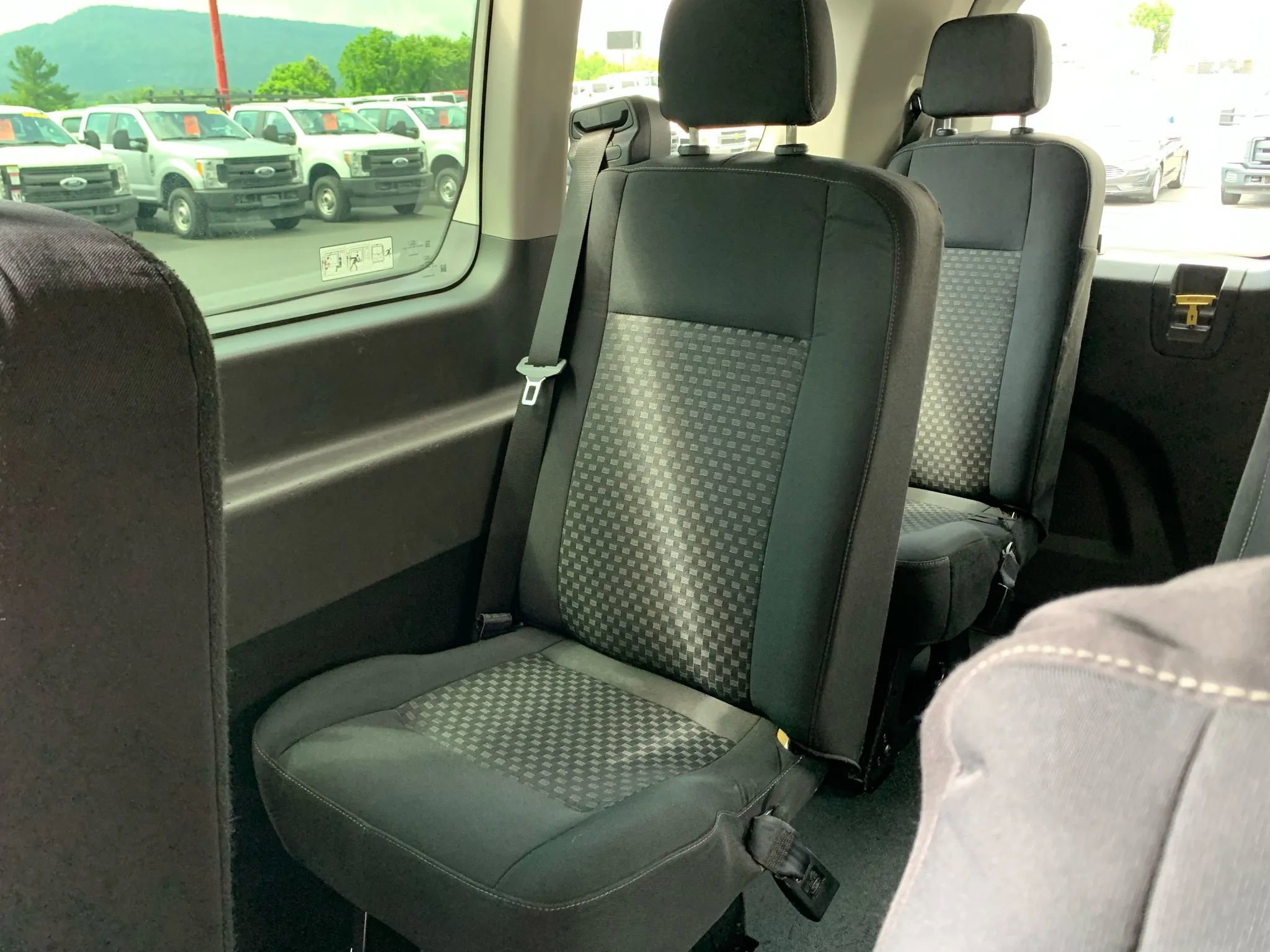 Used 2021 Ford Transit 350 XL image 28