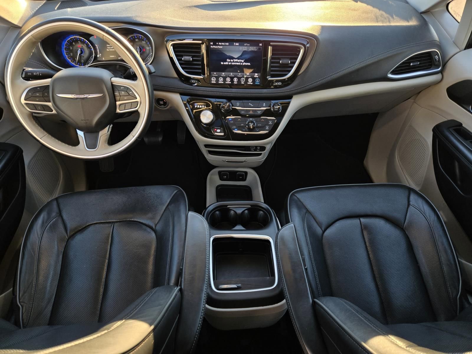 Used 2019 Chrysler Pacifica Limited image 20