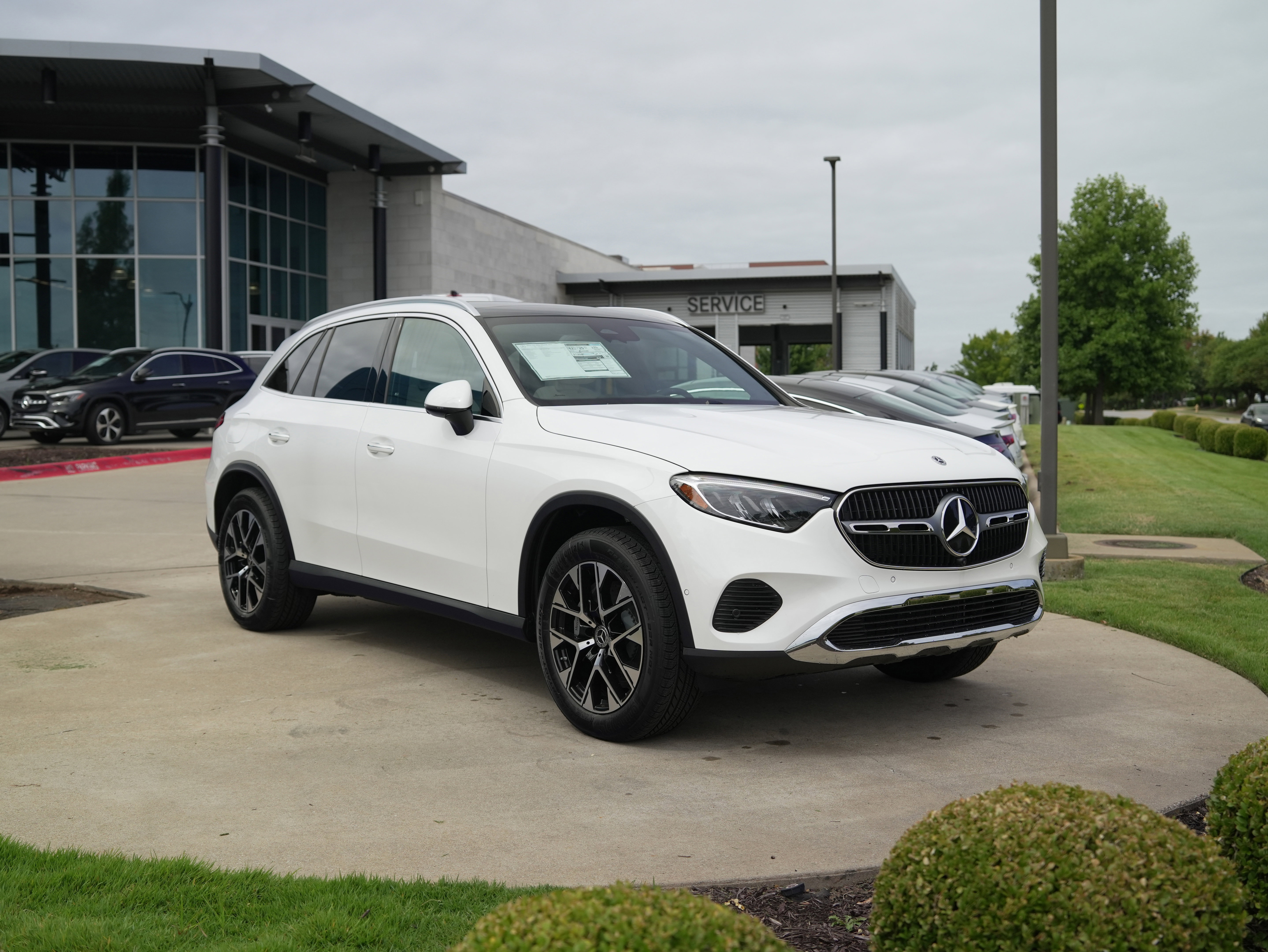 New 2026 Mercedes-Benz GLC 350e 4MATIC