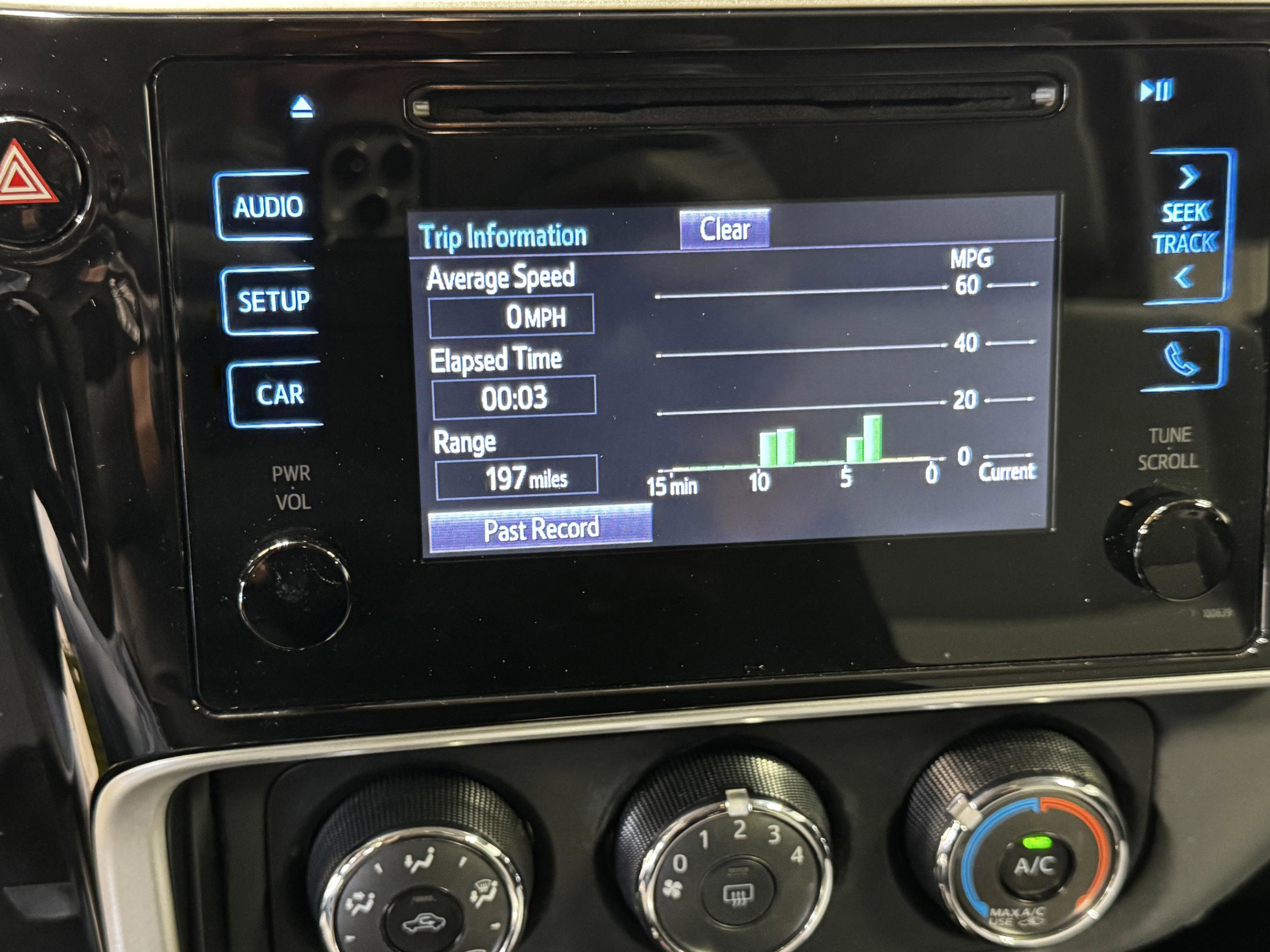 Used 2019 Toyota Corolla L image 29