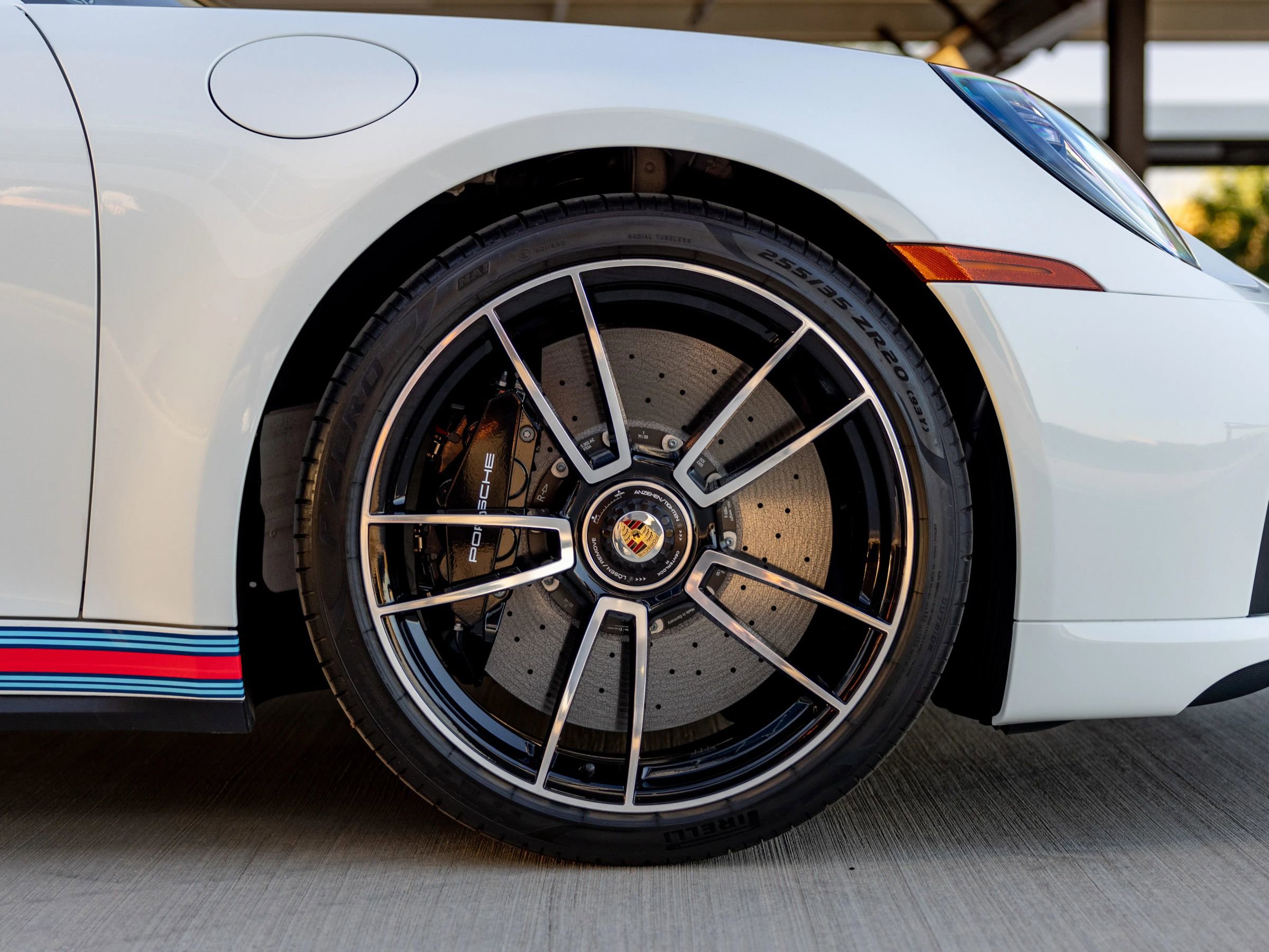 Used 2025 Porsche 911 Turbo S AWD/4WD image 33