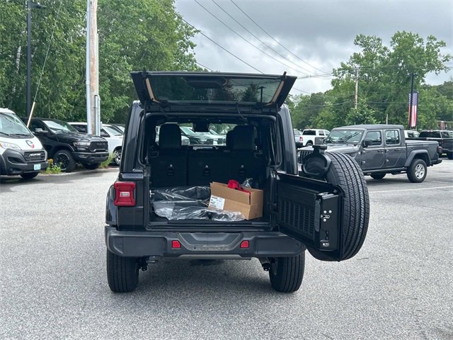 New 2025 Jeep Wrangler Sahara w/ Safety Group image 4