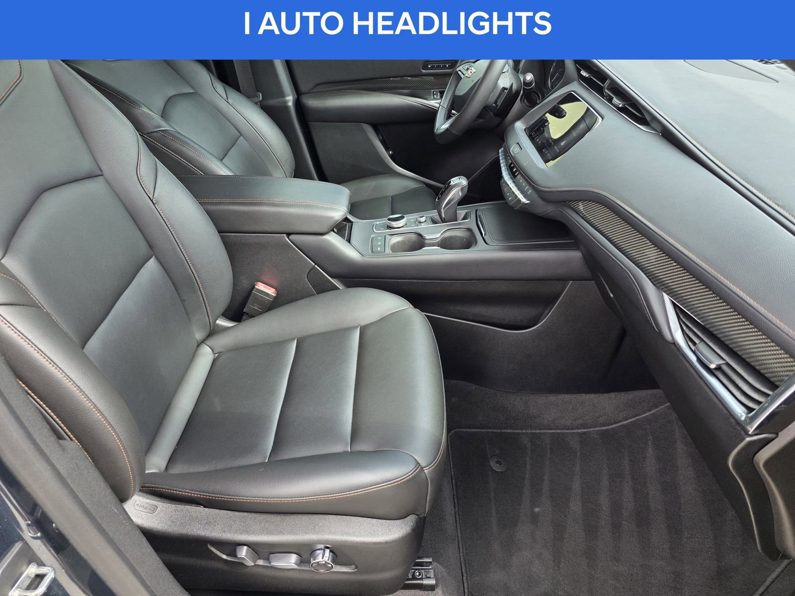 Used 2019 Cadillac XT4 Sport w/ Cold Weather Package image 14