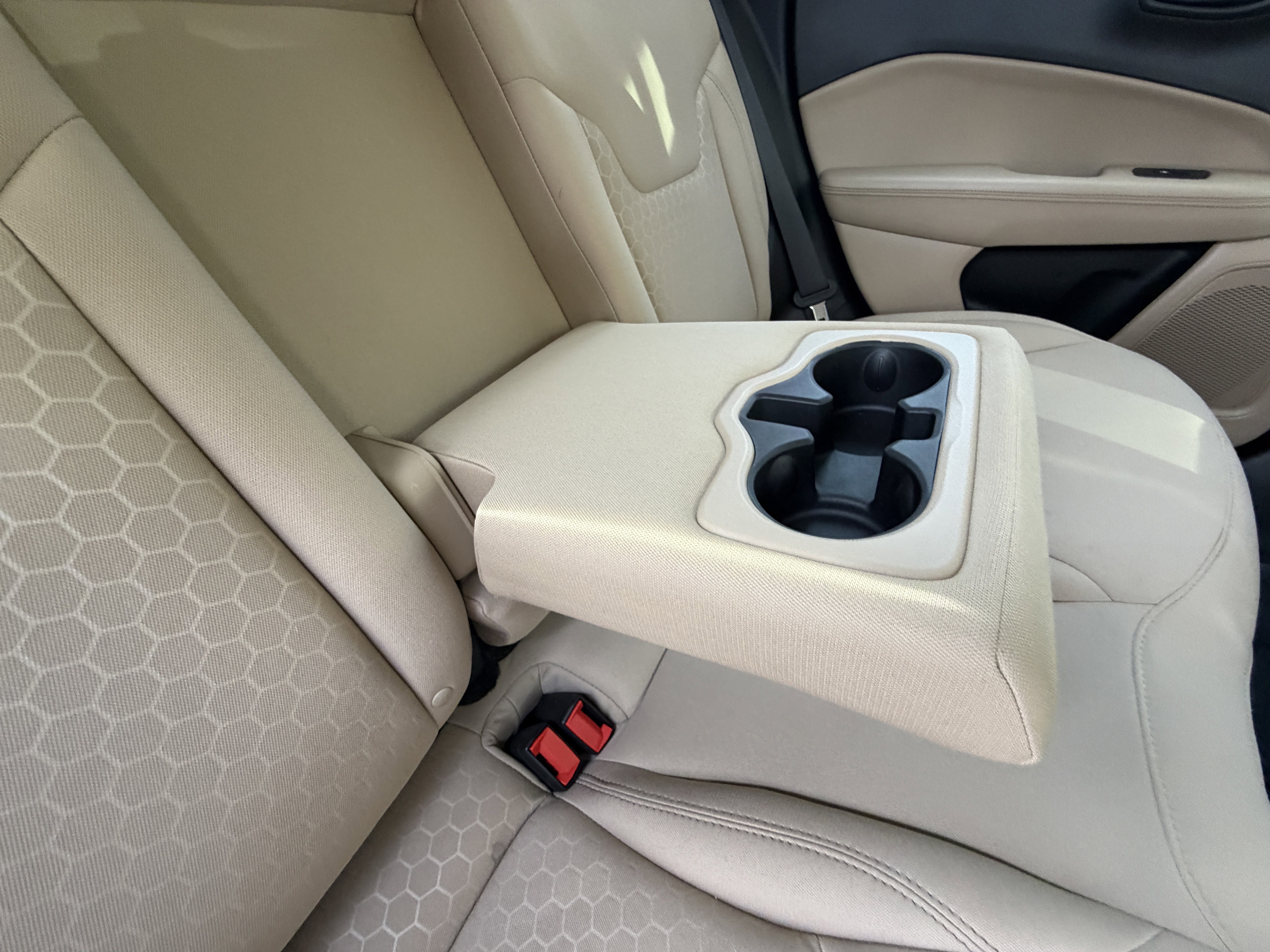 Used 2020 Jeep Compass Sport w/ Tech Group image 17