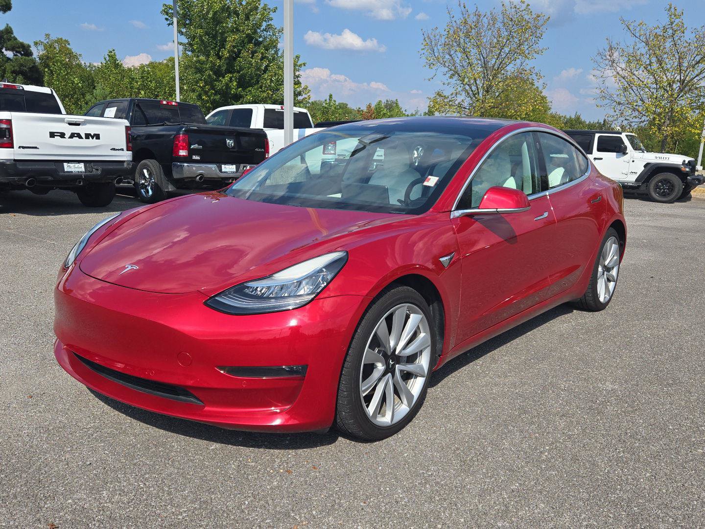 Used 2018 Tesla Model 3 Long Range AWD/4WD image 3