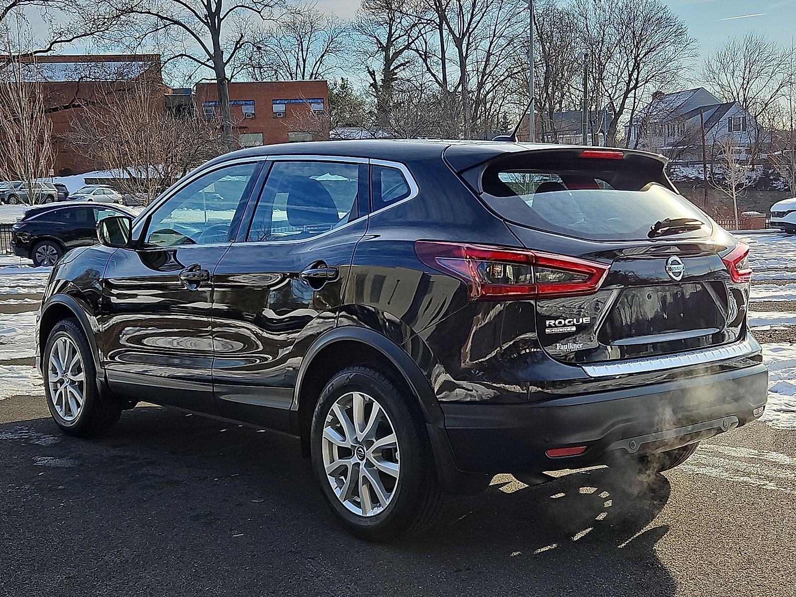Certified 2022 Nissan Rogue Sport S image 4