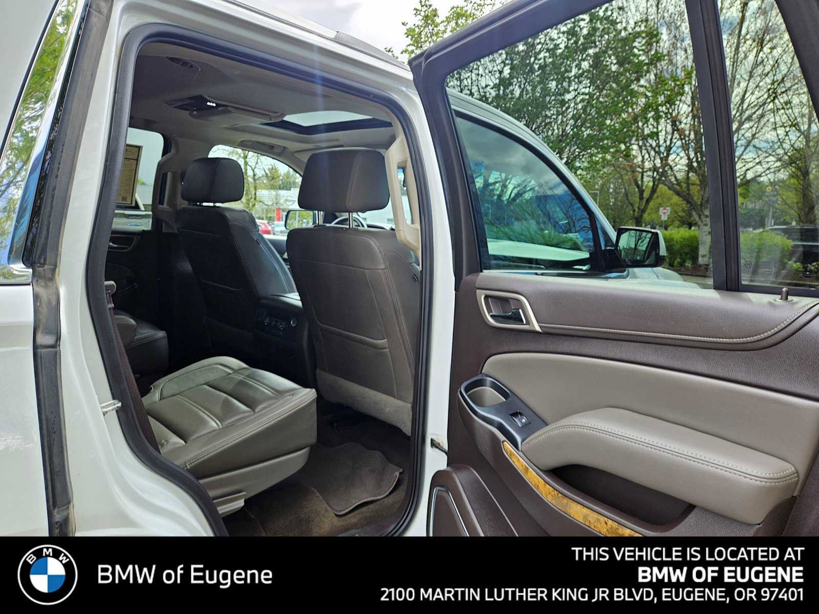 Used 2017 GMC Yukon Denali w/ Open Road Package image 14