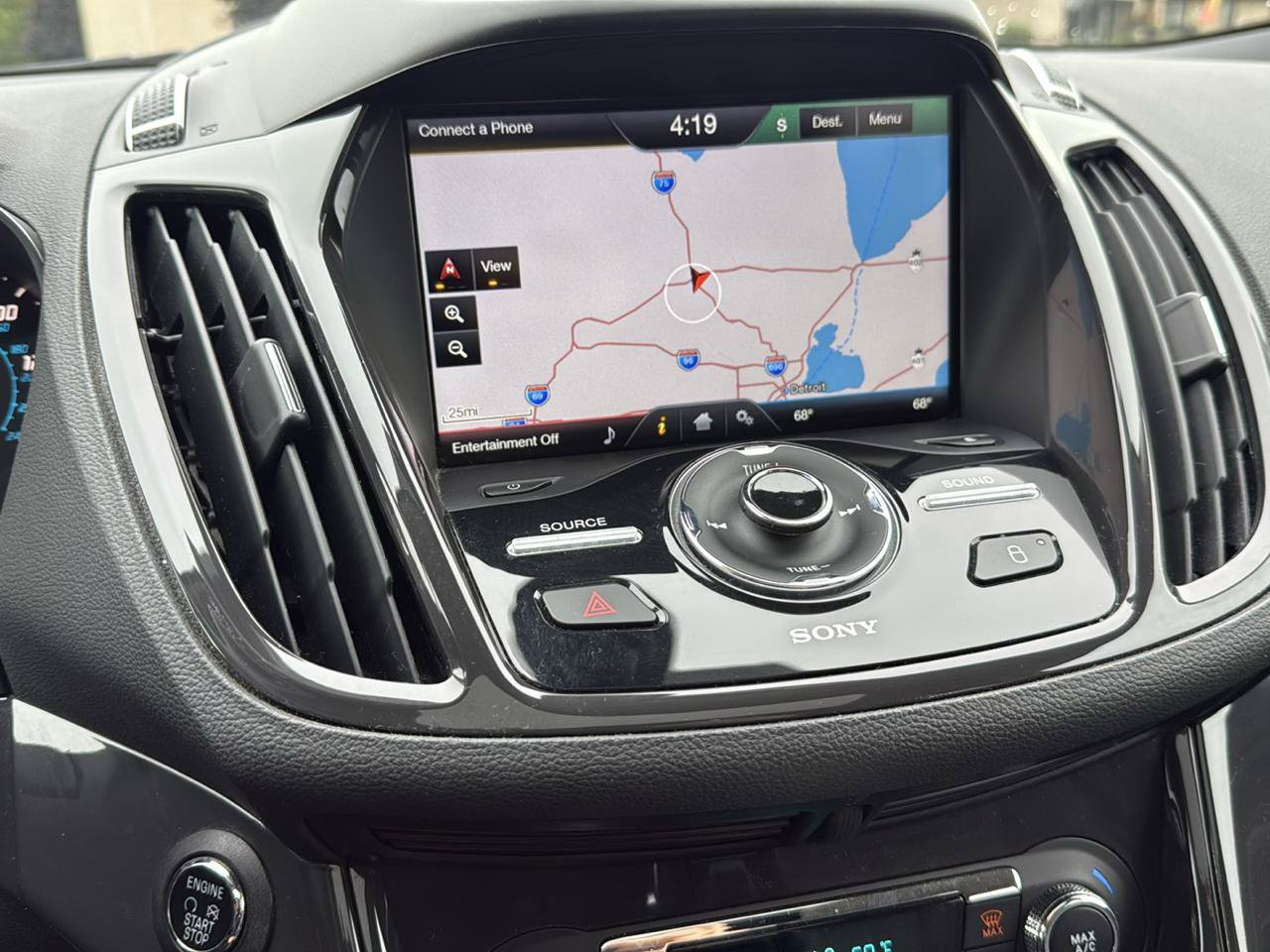 Used 2014 Ford Escape Titanium AWD/4WD image 21