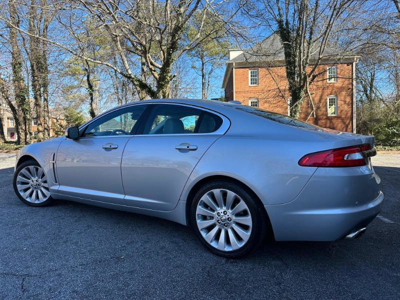 Used 2009 Jaguar XF Premium image 9