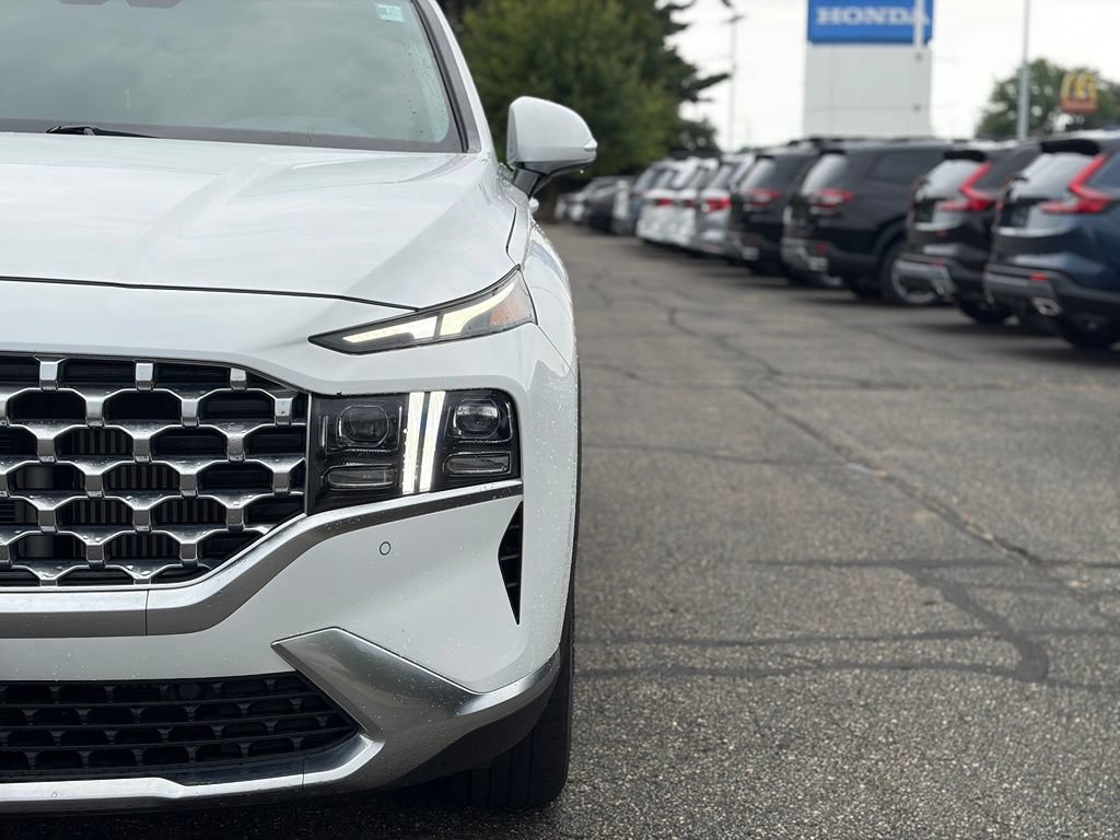 Used 2023 Hyundai Santa Fe Limited AWD/4WD image 4