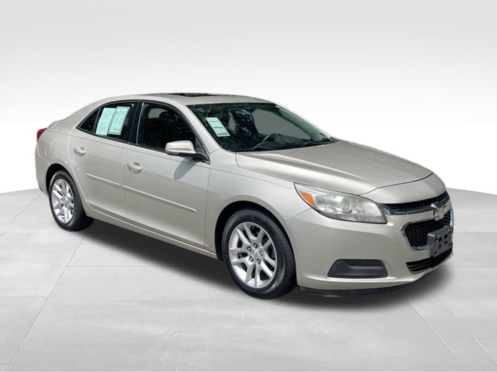 Used 2015 Chevrolet Malibu LT w/ Power Convenience Package FWD image 6