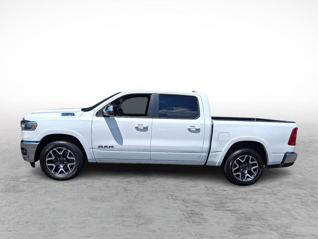 Used 2025 RAM 1500 Laramie AWD/4WD image 2