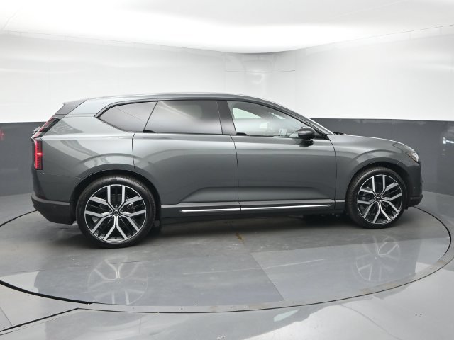New 2027 Volvo EX60 Ultra AWD/4WD image 9