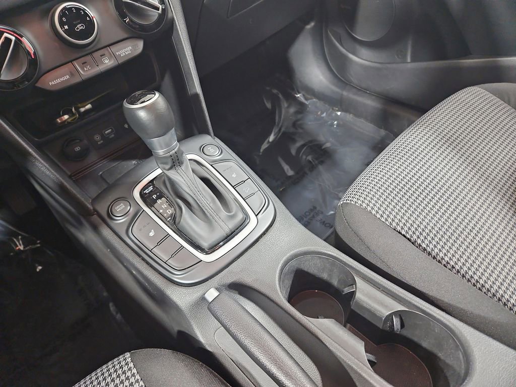 Used 2020 Hyundai Kona SEL Plus image 24