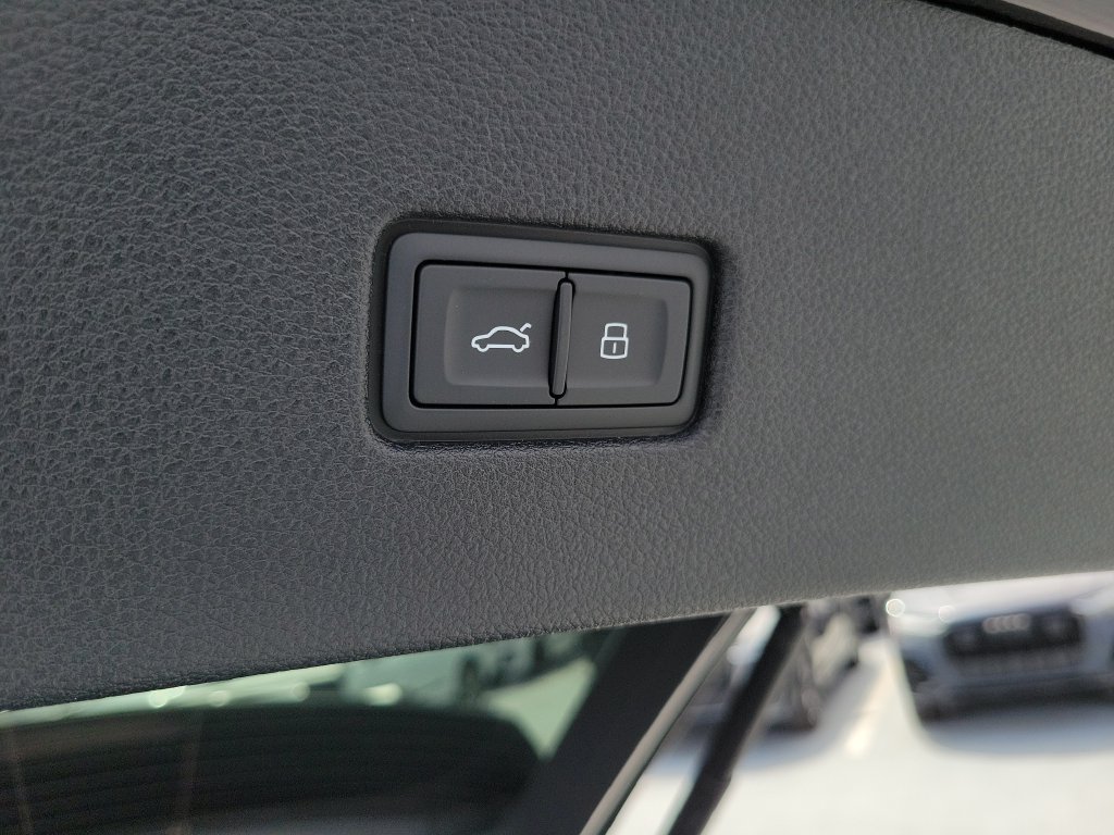 New 2027 Audi Q8 Premium Plus AWD/4WD image 31