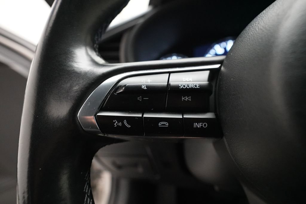 Used 2024 MAZDA MAZDA3 s image 18