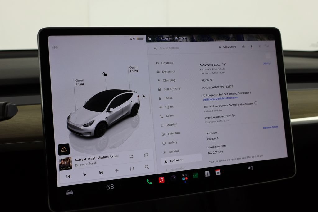 Used 2023 Tesla Model Y Long Range AWD/4WD image 39
