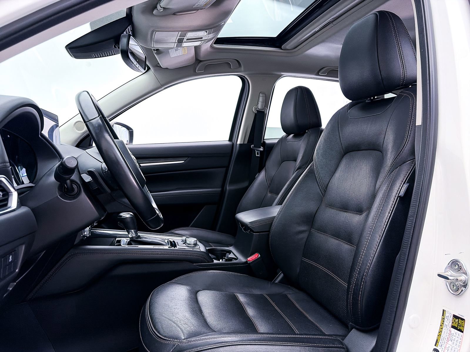 Used 2022 MAZDA CX-5 AWD 2.5 S w/ Premium Package image 17