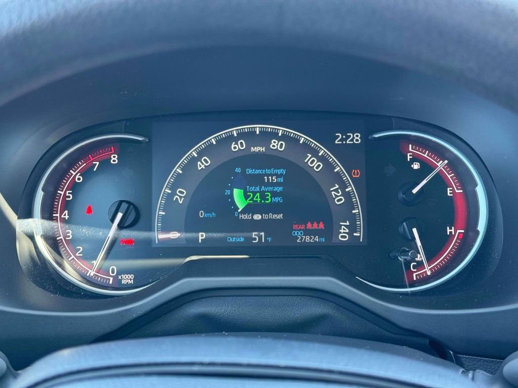 Used 2023 Toyota RAV4 LE AWD/4WD image 27