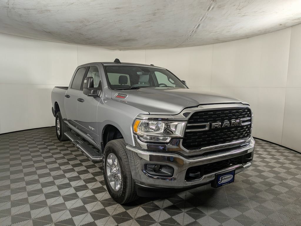 Used 2024 RAM 2500 Big Horn w/ Bed Utility Group AWD/4WD image 5