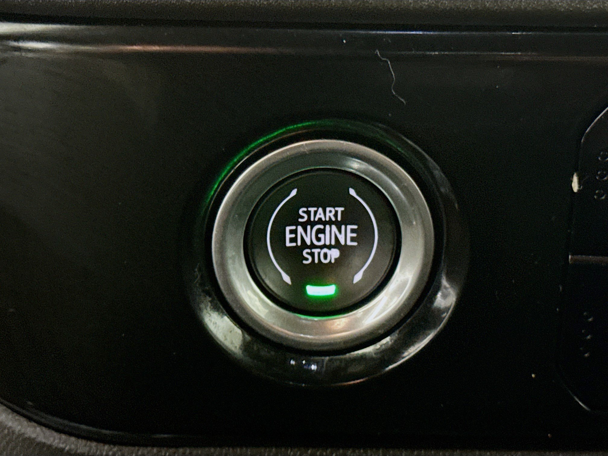 Used 2023 Chevrolet Silverado 1500 LT AWD/4WD image 21