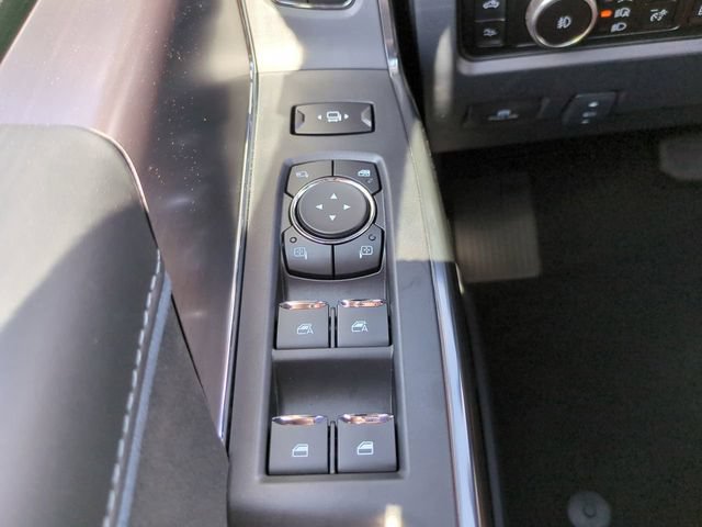 New 2026 Ford F250 Platinum w/ FX4 Off-Road Package AWD/4WD image 26