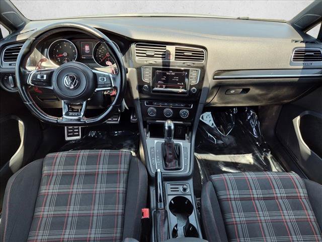 Used 2015 Volkswagen GTI SE FWD image 15