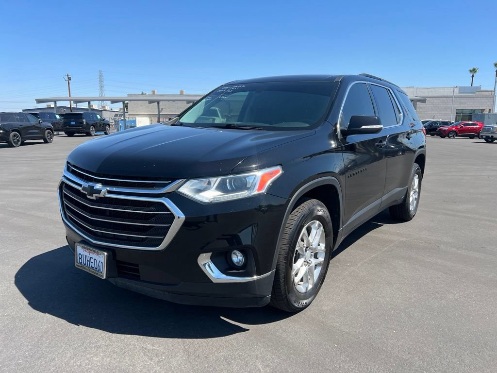 Used 2021 Chevrolet Traverse LT FWD image 2