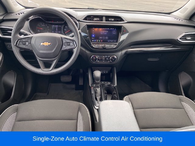 Certified 2023 Chevrolet TrailBlazer LT w/ Convenience Package FWD image 5
