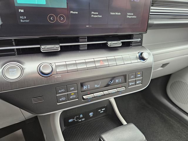 Used 2024 Hyundai Kona SEL AWD/4WD image 25