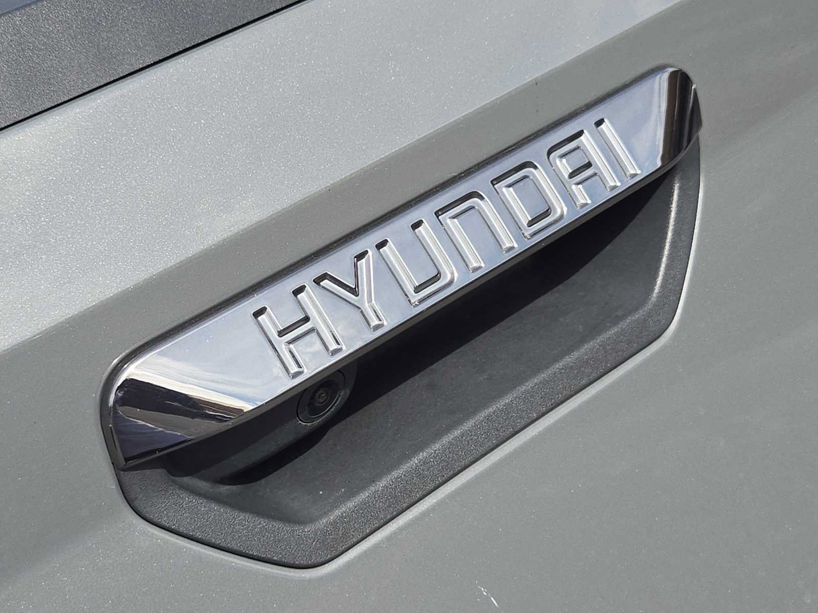 Certified 2023 Hyundai Santa Cruz Limited AWD/4WD image 11