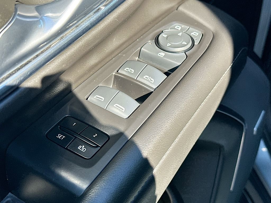 Certified 2024 Chevrolet Suburban LT image 18