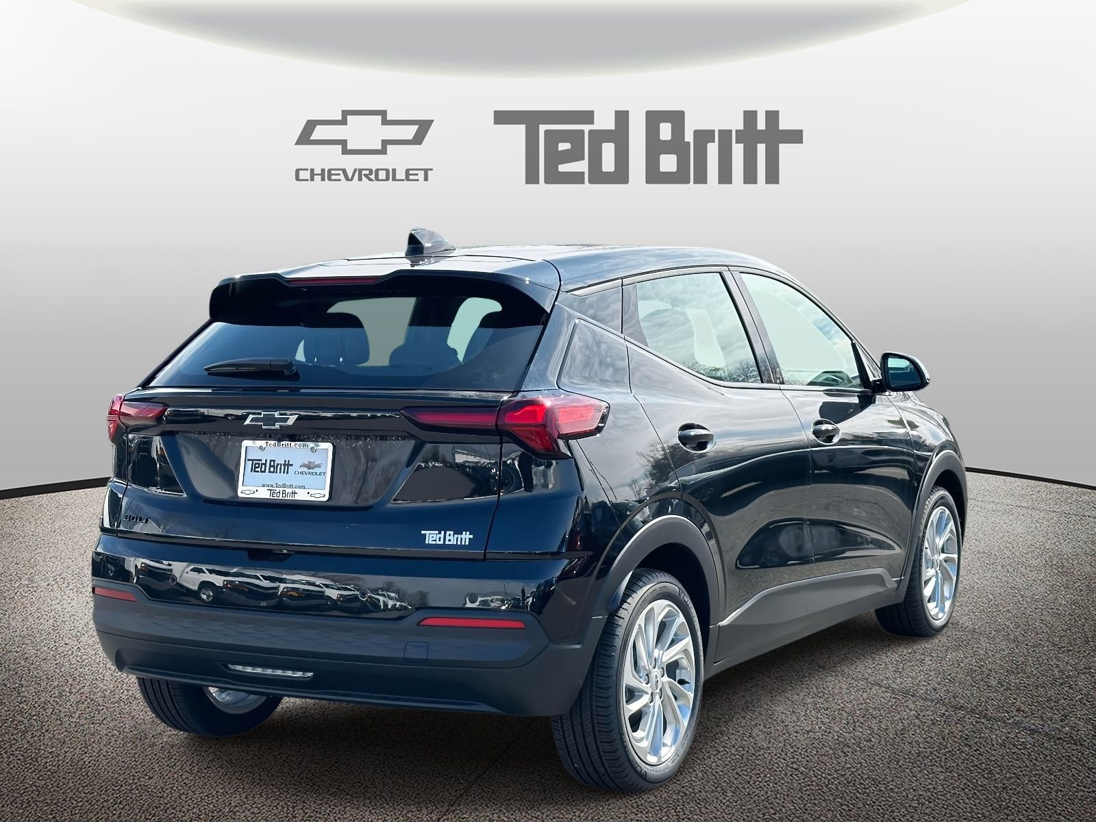 New 2027 Chevrolet Bolt LT w/ Comfort Package image 4
