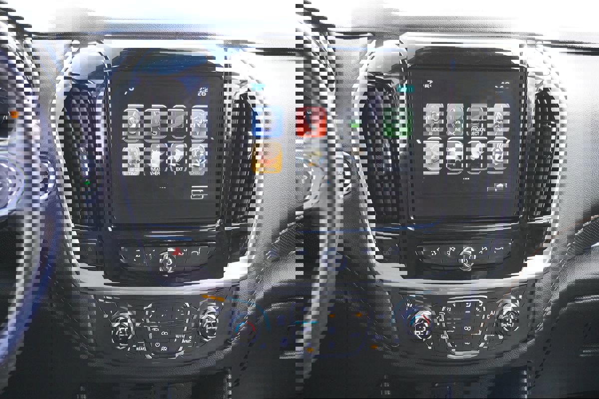 Used 2019 Chevrolet Traverse Premier w/ Driver Confidence II Package image 24