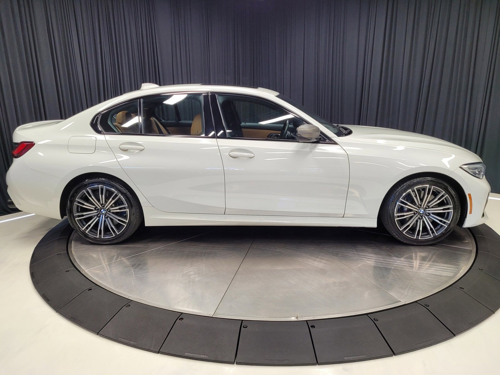 Used 2022 BMW M340i xDrive w/ Premium Package image 12