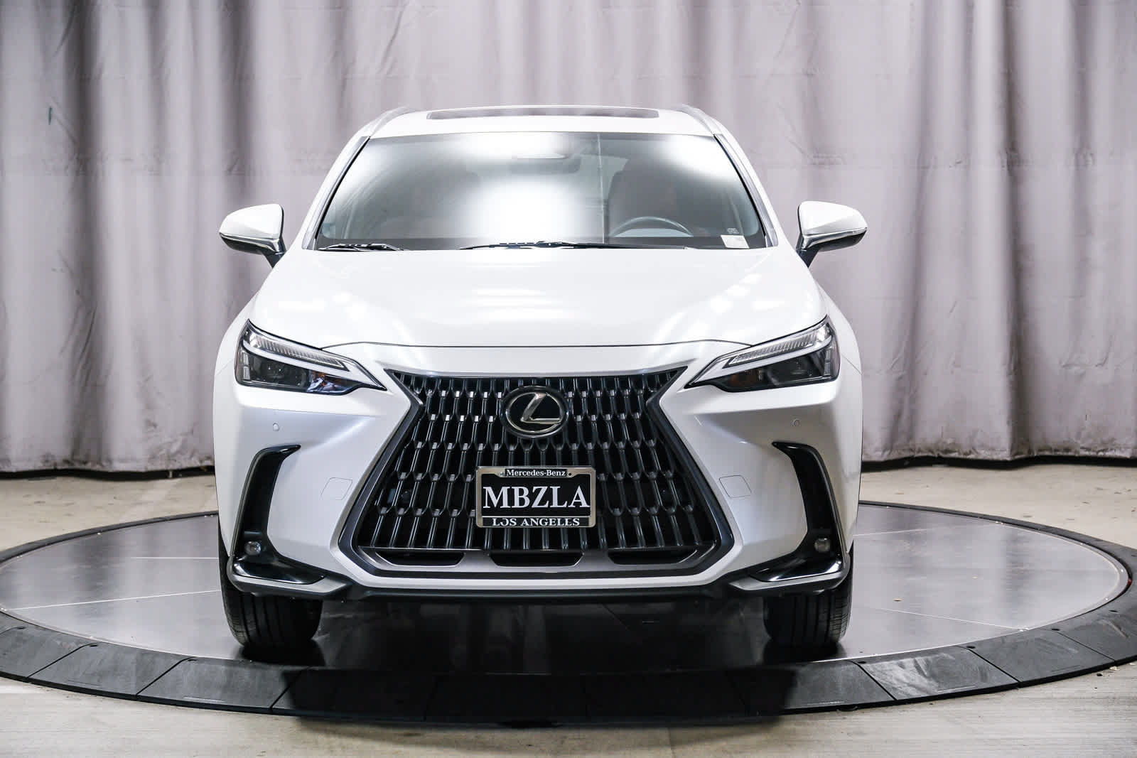 Used 2025 Lexus NX 250 FWD image 6
