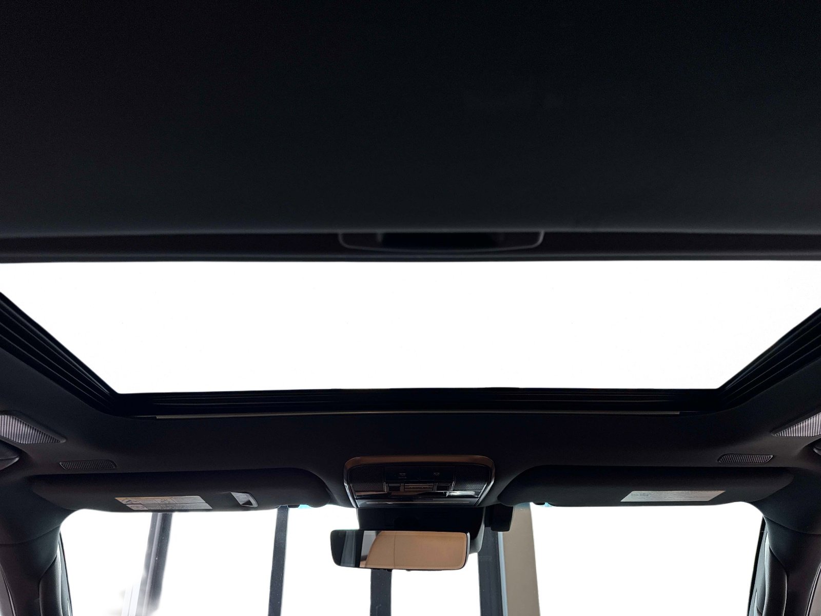 New 2026 Lexus LX 600 4WD w/ Luxury Package image 18