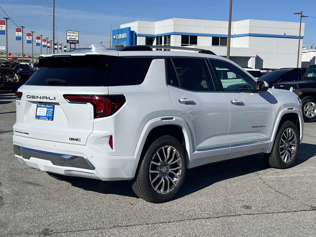 New 2026 GMC Terrain Denali w/ LPO, Floor Liner Package image 25