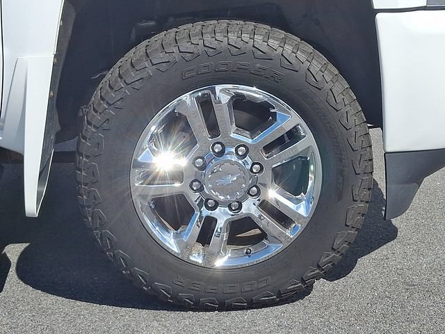 Certified 2019 Chevrolet Silverado 3500 High Country w/ Duramax Plus Package AWD/4WD image 8