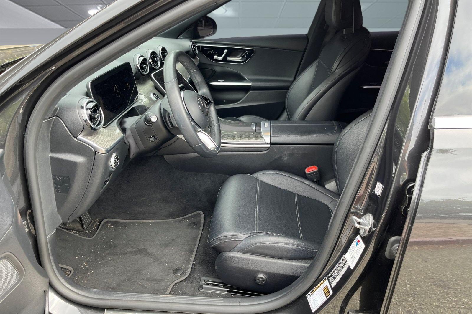 Certified 2022 Mercedes-Benz C 300 Sedan image 3