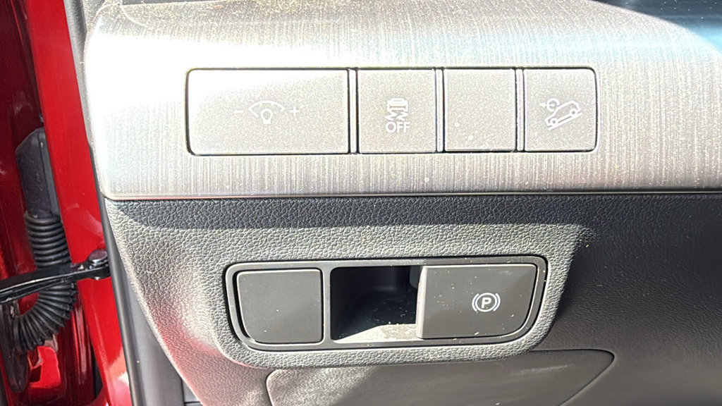 Certified 2026 Hyundai Kona SEL Sport FWD image 18
