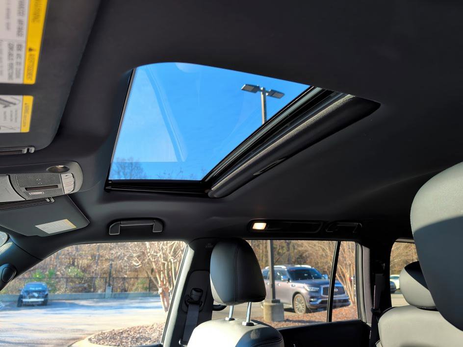 Used 2024 Nissan Armada SL w/ Midnight Edition Package image 27